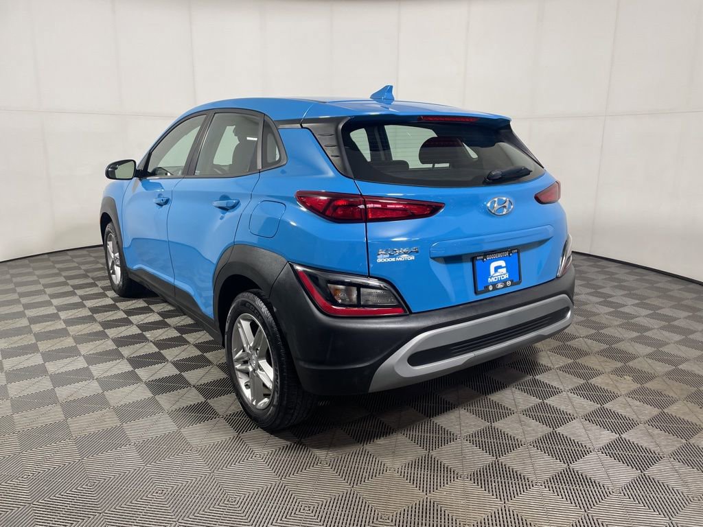 Used 2022 Hyundai Kona SE image 5