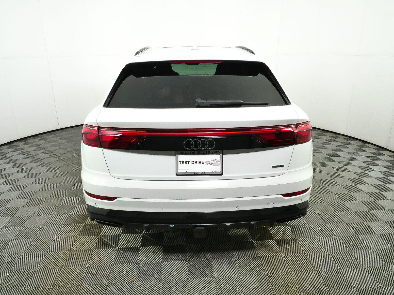 New 2027 Audi Q8 Prestige AWD/4WD image 32
