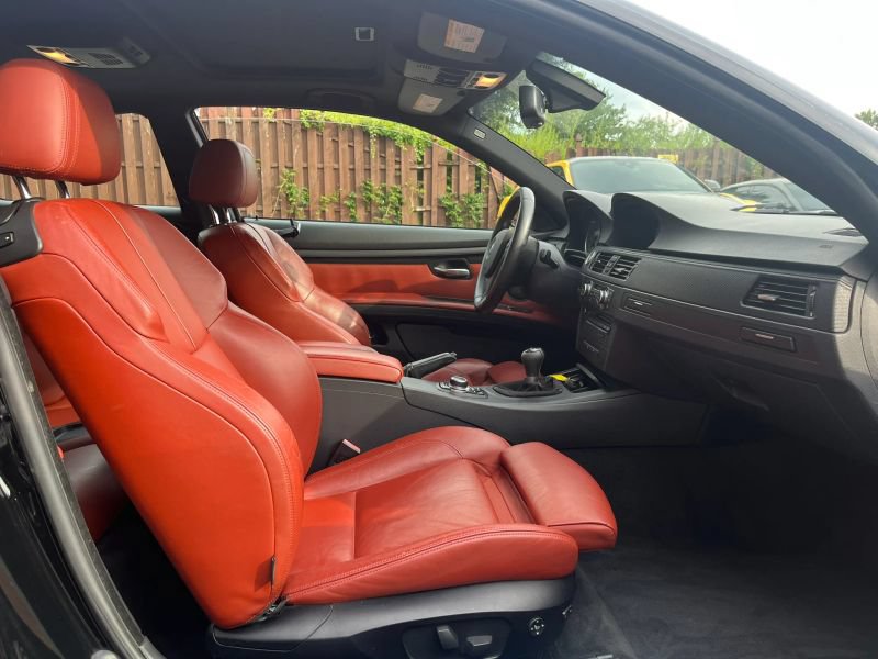 Used 2013 BMW M3 Coupe w/ Premium Pkg RWD image 14