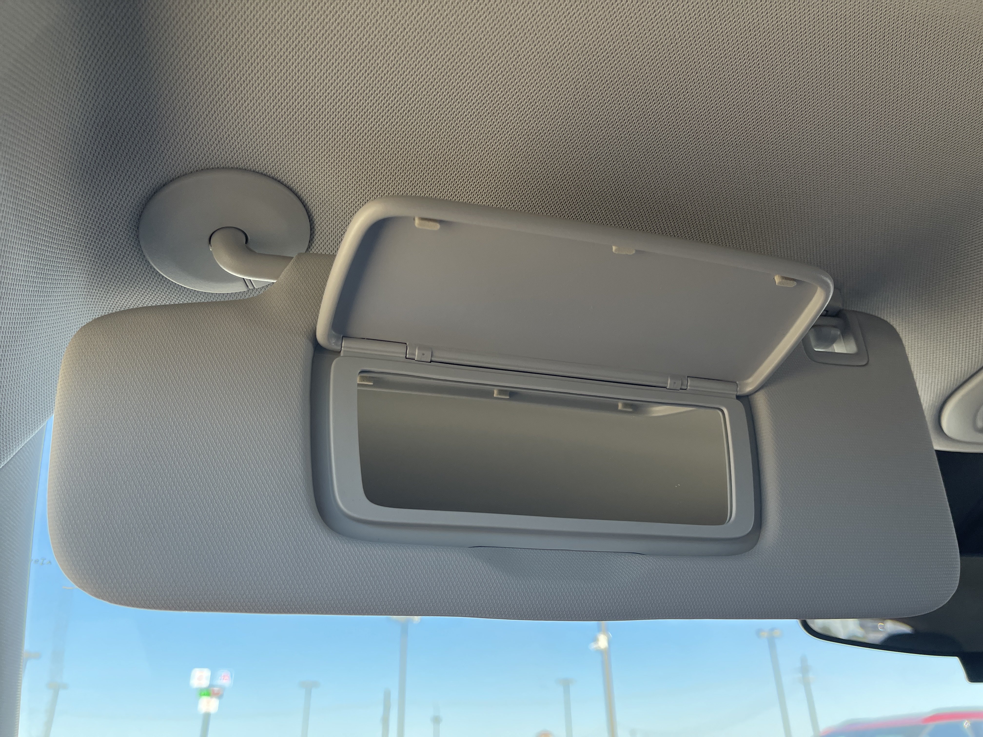 New 2026 Chevrolet Trax LS w/ LS Convenience Package FWD image 33