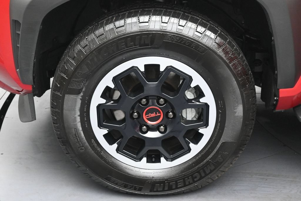 Used 2025 Toyota 4Runner TRD Off-Road Premium w/ Tow Technology Package AWD/4WD image 36