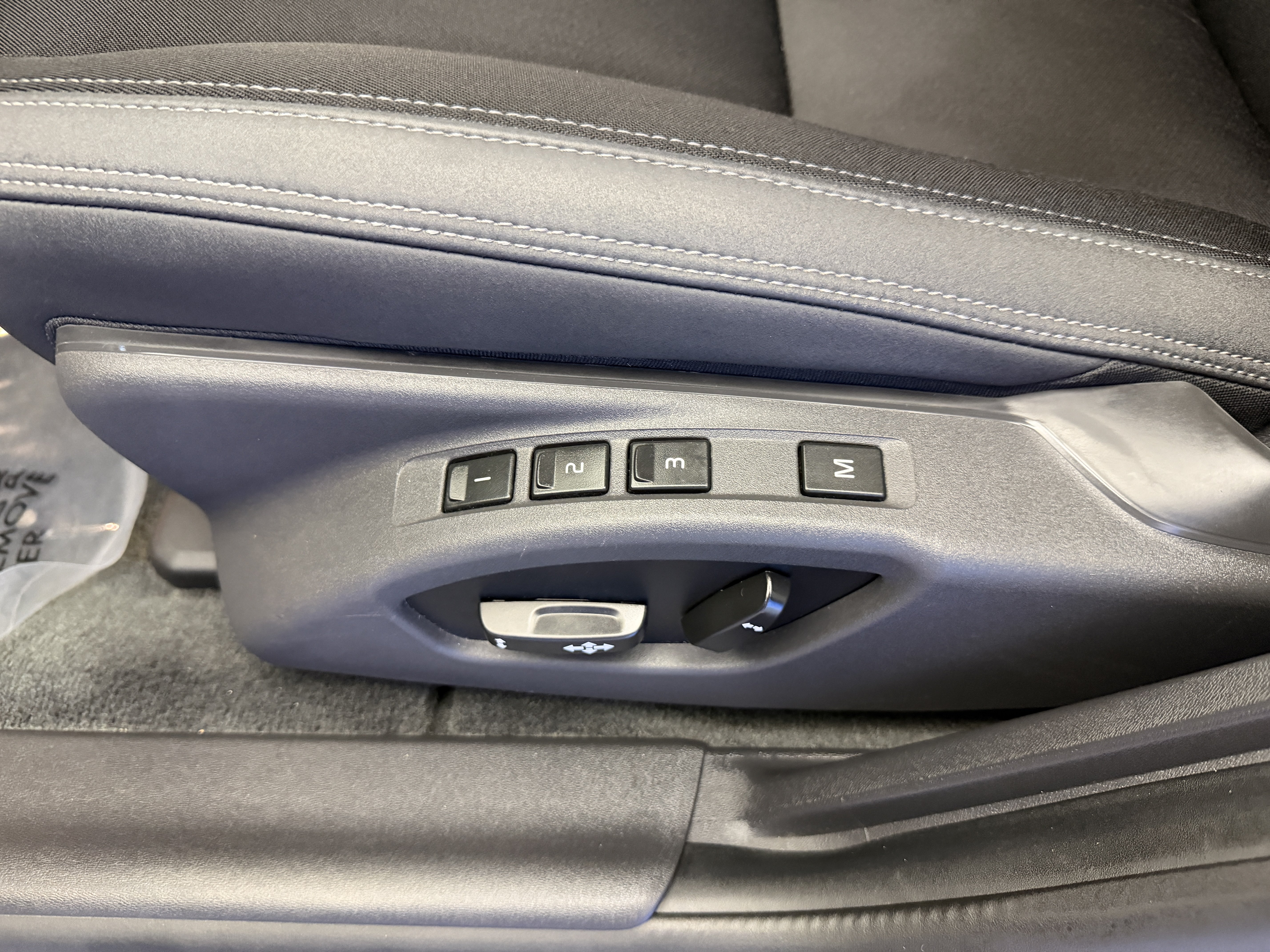 Used 2014 Volvo S60 T5 FWD image 13