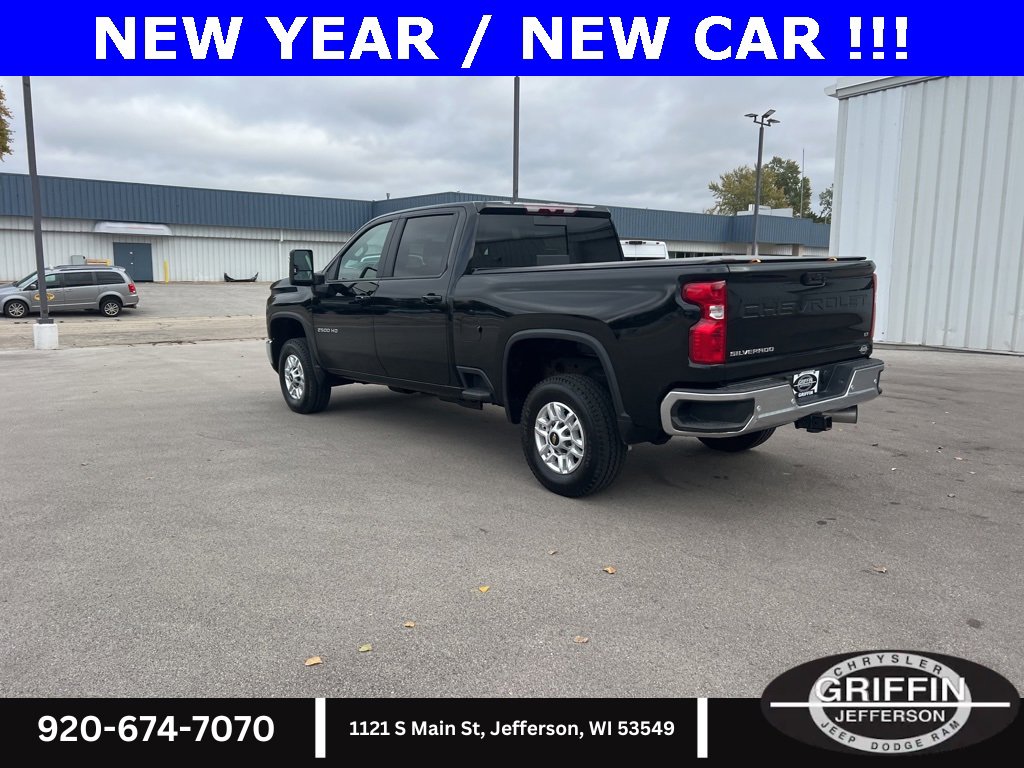 Used 2025 Chevrolet Silverado 2500 LT w/ Safety Package image 16