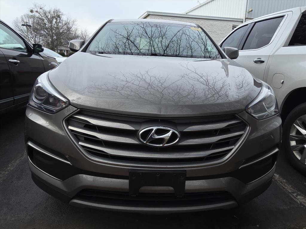 Used 2018 Hyundai Santa Fe Sport w/ Cargo Package image 2
