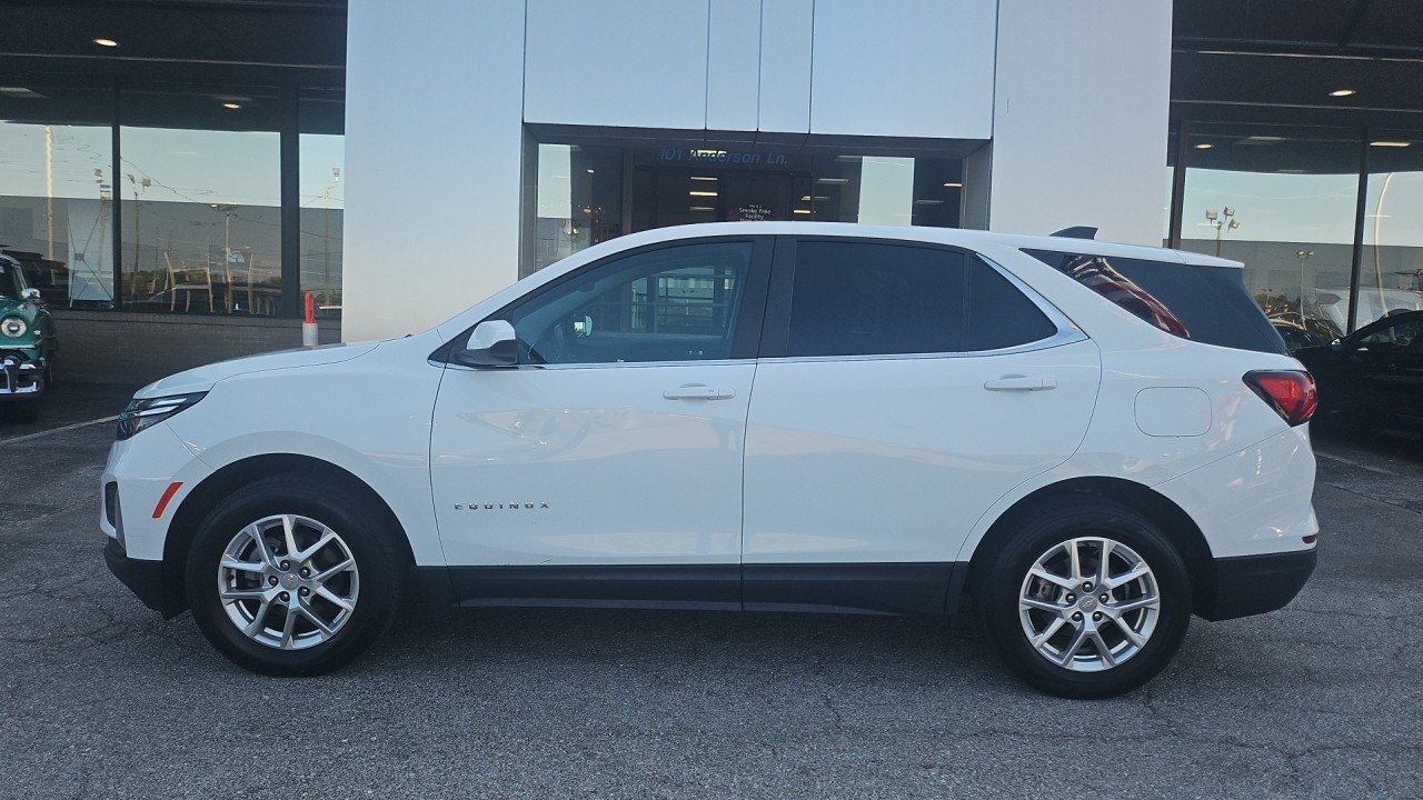 Used 2024 Chevrolet Equinox LT AWD/4WD image 3