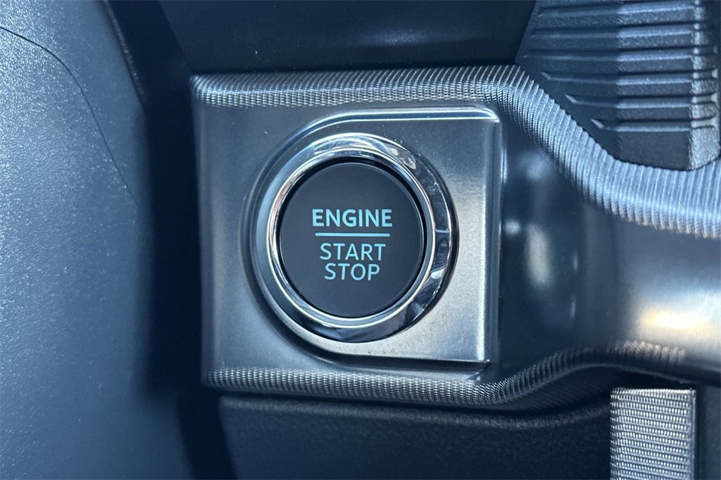 New 2025 Ford F150 Platinum w/ Equipment Group 702A High image 18