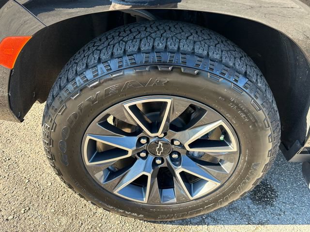 Used 2023 Chevrolet Tahoe Z71 image 10