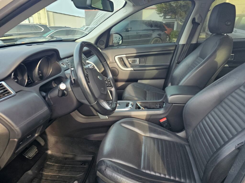 Used 2016 Land Rover Discovery Sport HSE Luxury AWD/4WD image 19