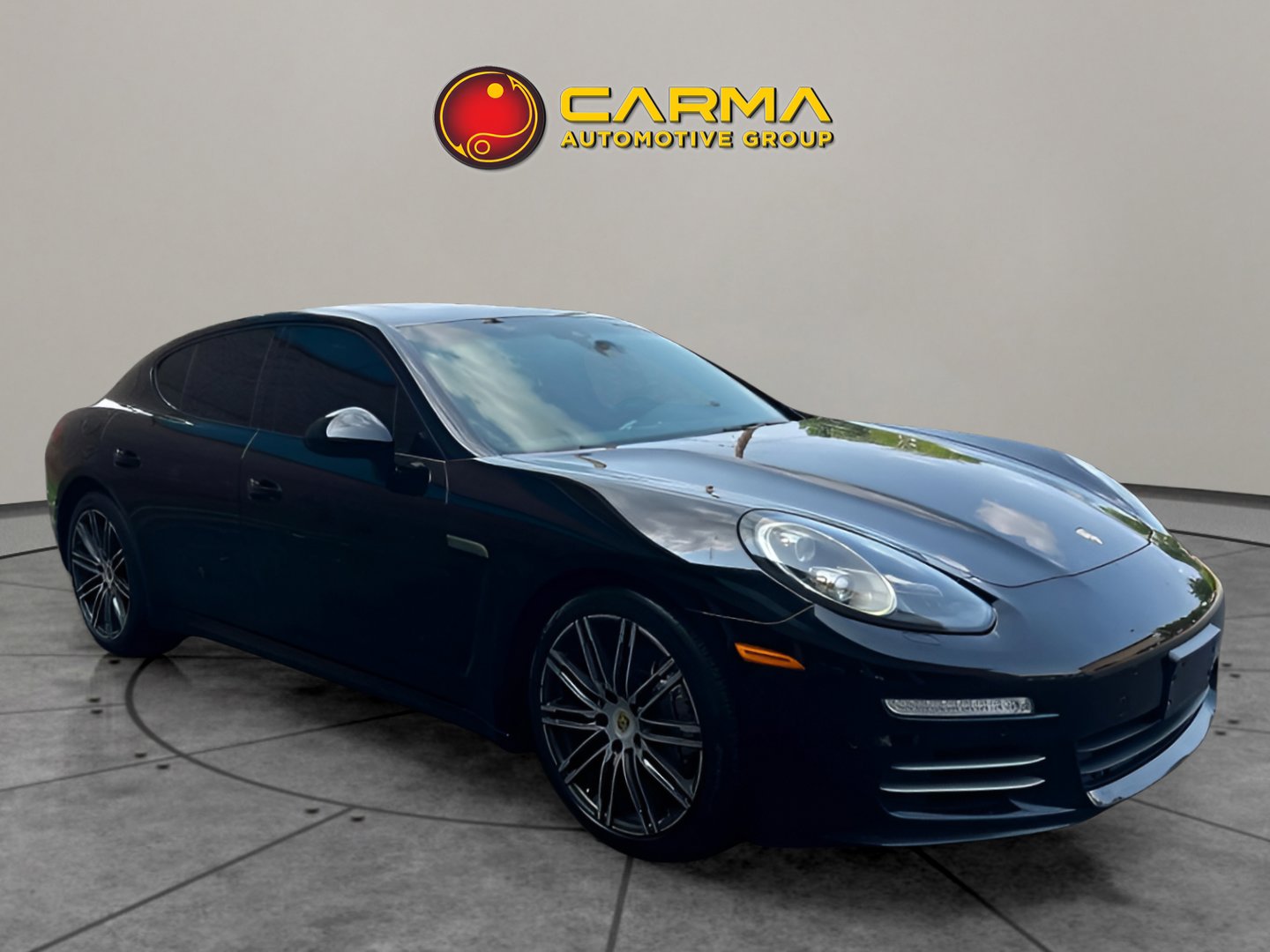 Used 2015 Porsche Panamera 4S image 7