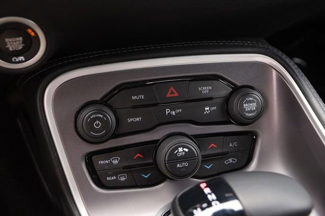 Used 2022 Dodge Challenger R/T w/ Blacktop Package RWD image 17