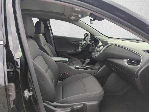 Used 2024 Chevrolet Malibu LT image 18