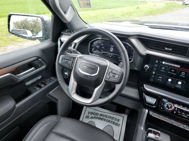 Used 2025 GMC Sierra 1500 Denali AWD/4WD image 18