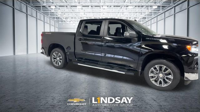 New 2026 Chevrolet Silverado 1500 LT w/ LPO, Liner Protection Package AWD/4WD image 3