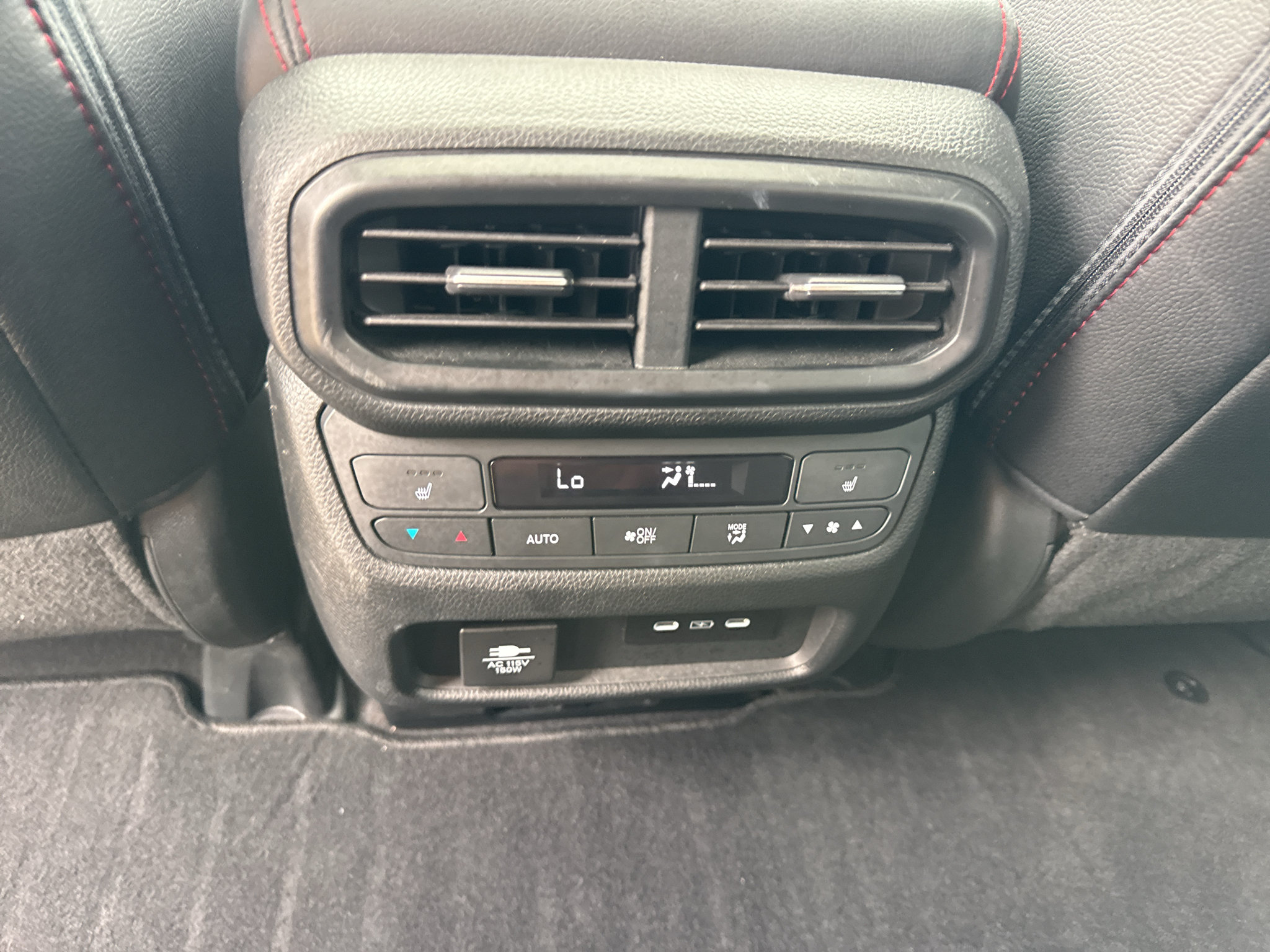 Used 2024 Honda Passport Black Edition image 10