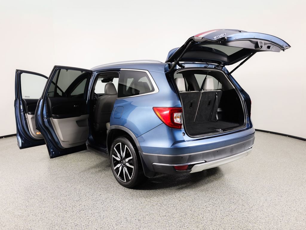 Used 2021 Honda Pilot Touring image 12