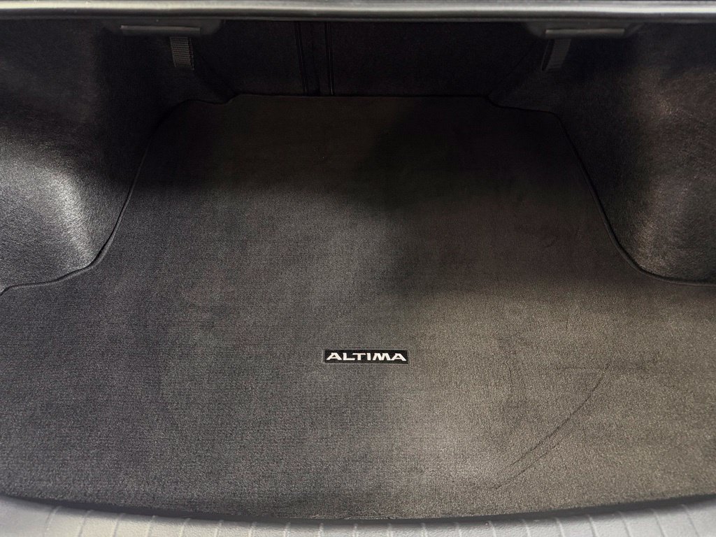 Used 2025 Nissan Altima 2.5 SR FWD image 21