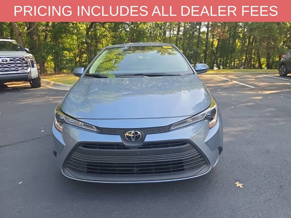 Used 2024 Toyota Corolla LE FWD image 10