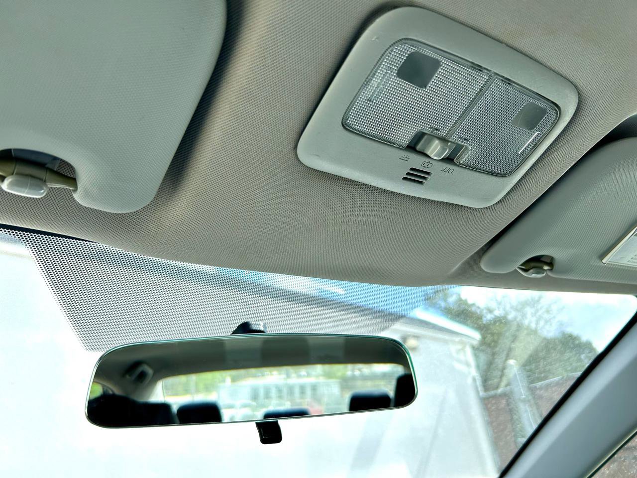 Used 2015 Toyota Corolla S FWD image 20