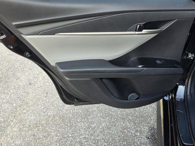 Certified 2025 Toyota Camry SE w/ Convenience Package image 31