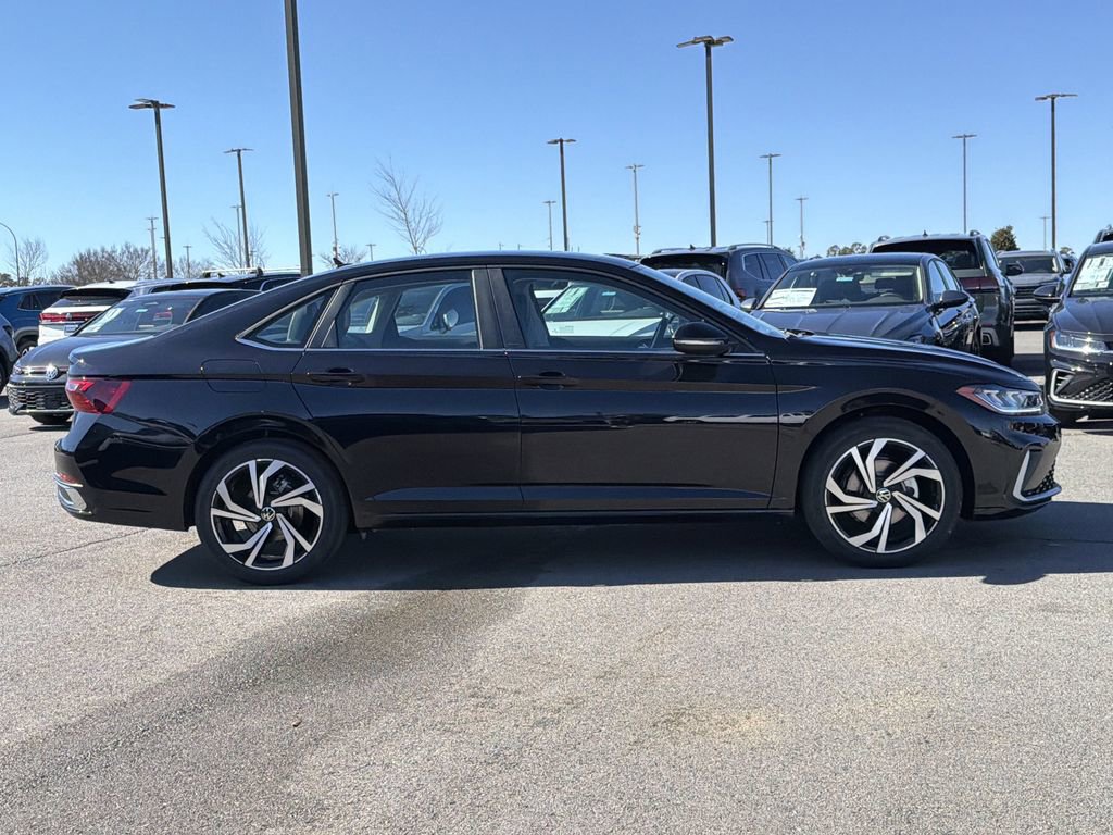 New 2026 Volkswagen Jetta SEL image 6