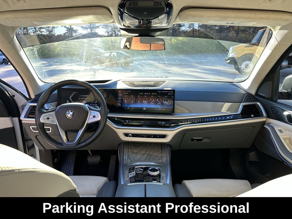 Used 2023 BMW X7 xDrive40i image 27
