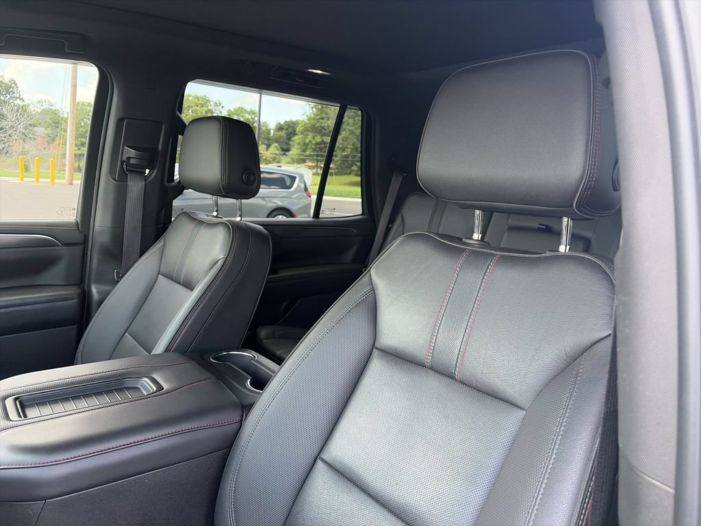 Used 2023 Chevrolet Tahoe RST AWD/4WD image 11