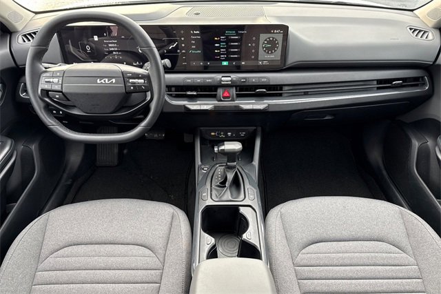 Certified 2025 Kia K4 EX image 17