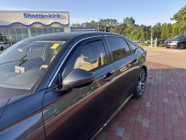 Used 2022 Honda Civic Touring image 5