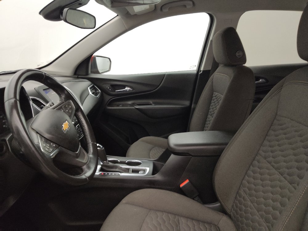Used 2020 Chevrolet Equinox LT FWD image 17
