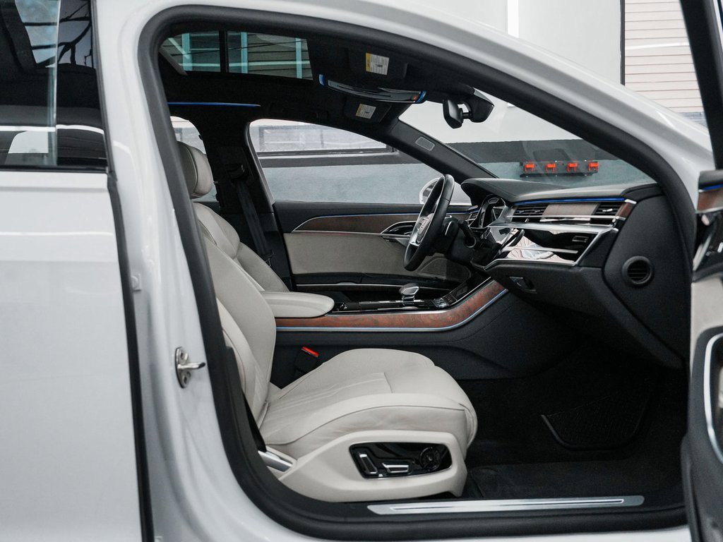 Used 2023 Audi A8 L 3.0T w/ Luxury Package image 36