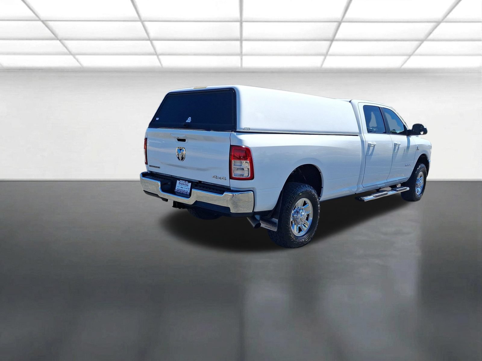 Certified 2022 RAM 3500 Big Horn w/ Snow Chief Group AWD/4WD image 4