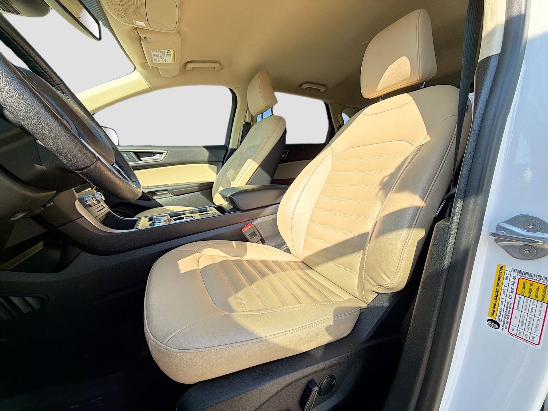 Used 2022 Ford Edge SEL w/ Convenience Package image 26