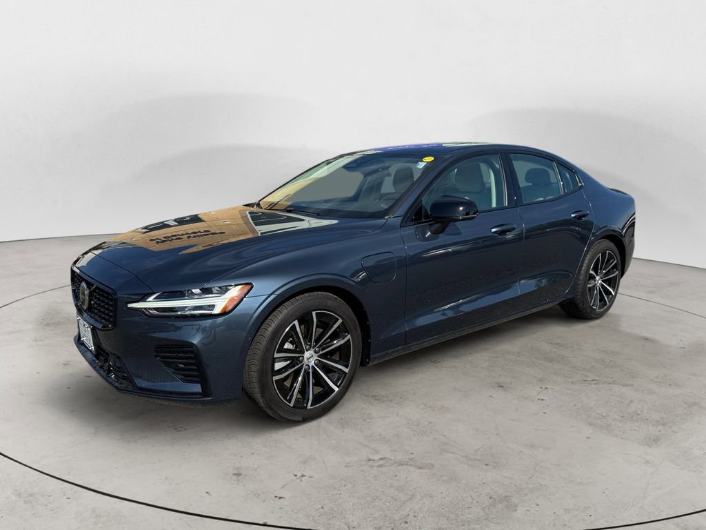 Certified 2025 Volvo S60 T8 Plus w/ Climate Package AWD/4WD image 2