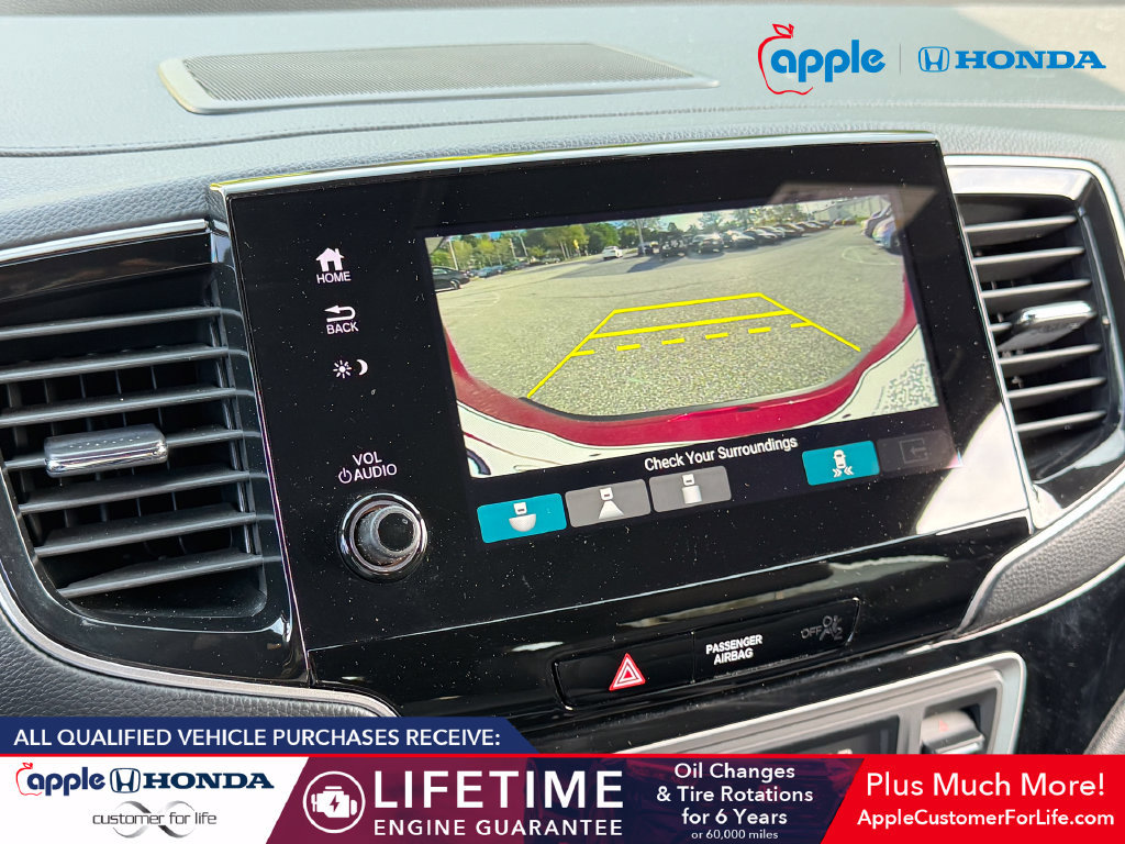 Used 2024 Honda Passport Black Edition image 13