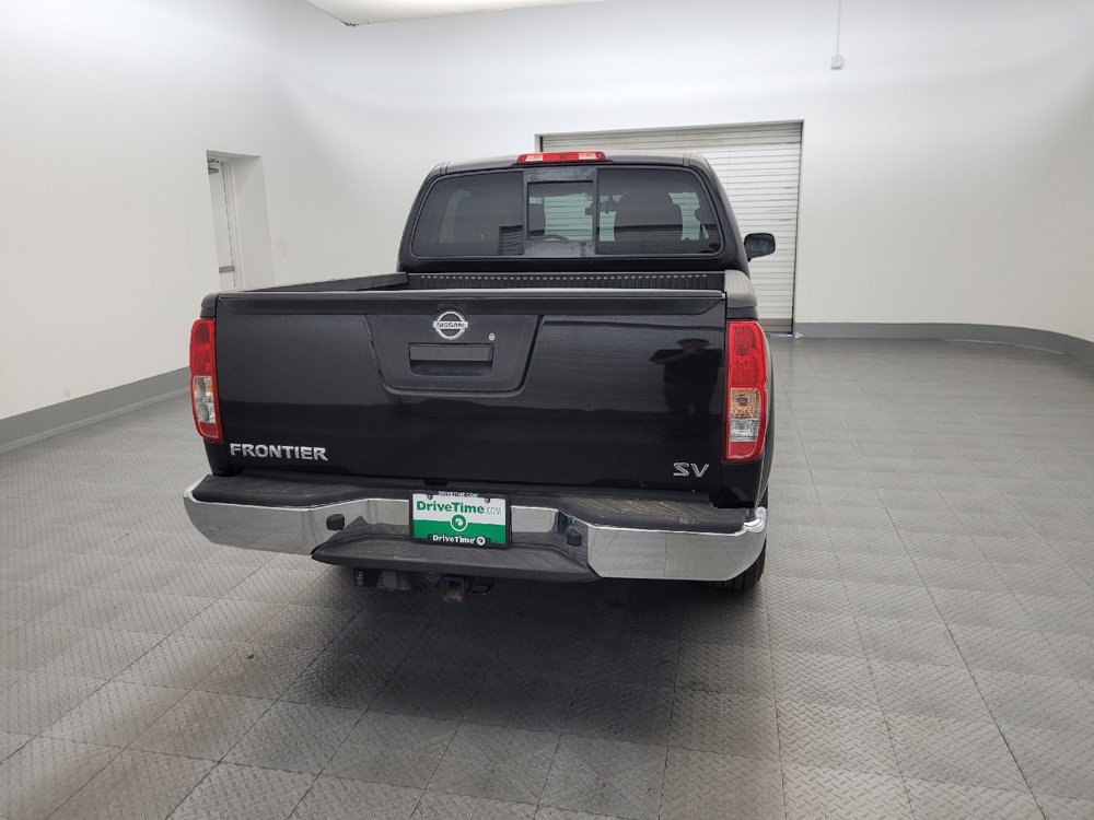 Used 2016 Nissan Frontier SV RWD image 7