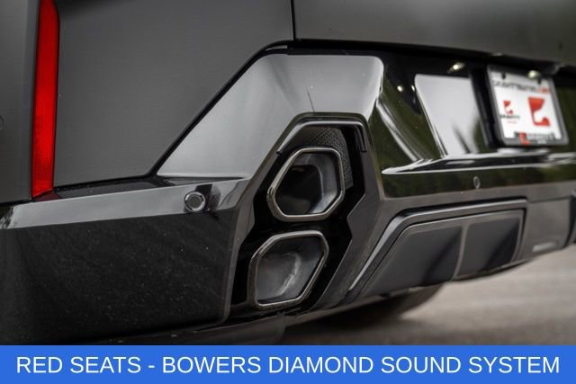 Used 2023 BMW XM image 21