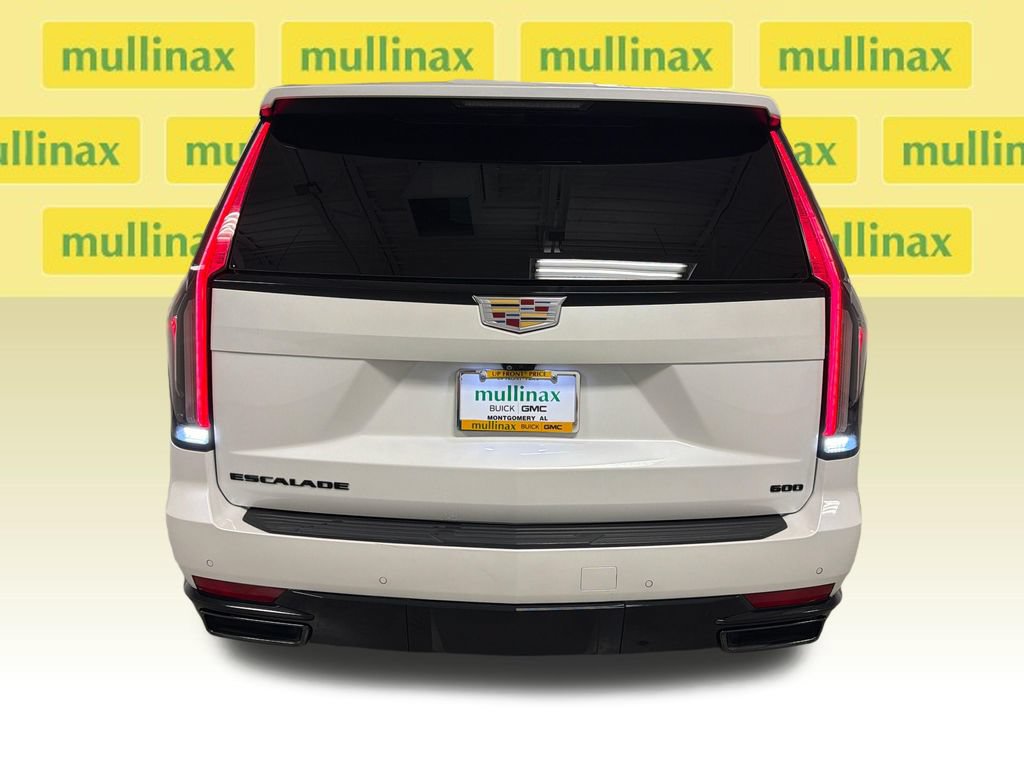 Used 2022 Cadillac Escalade Sport Platinum w/ Heavy-Duty Trailer Package AWD/4WD image 14