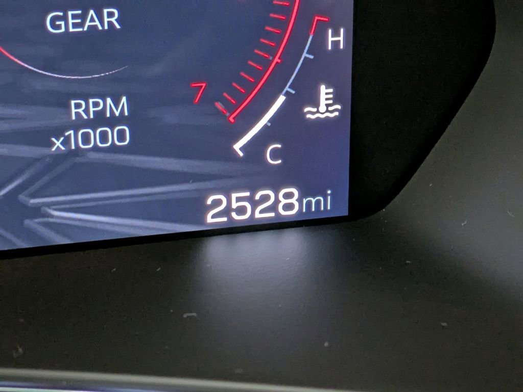 Used 2025 GMC Canyon AT4 image 16