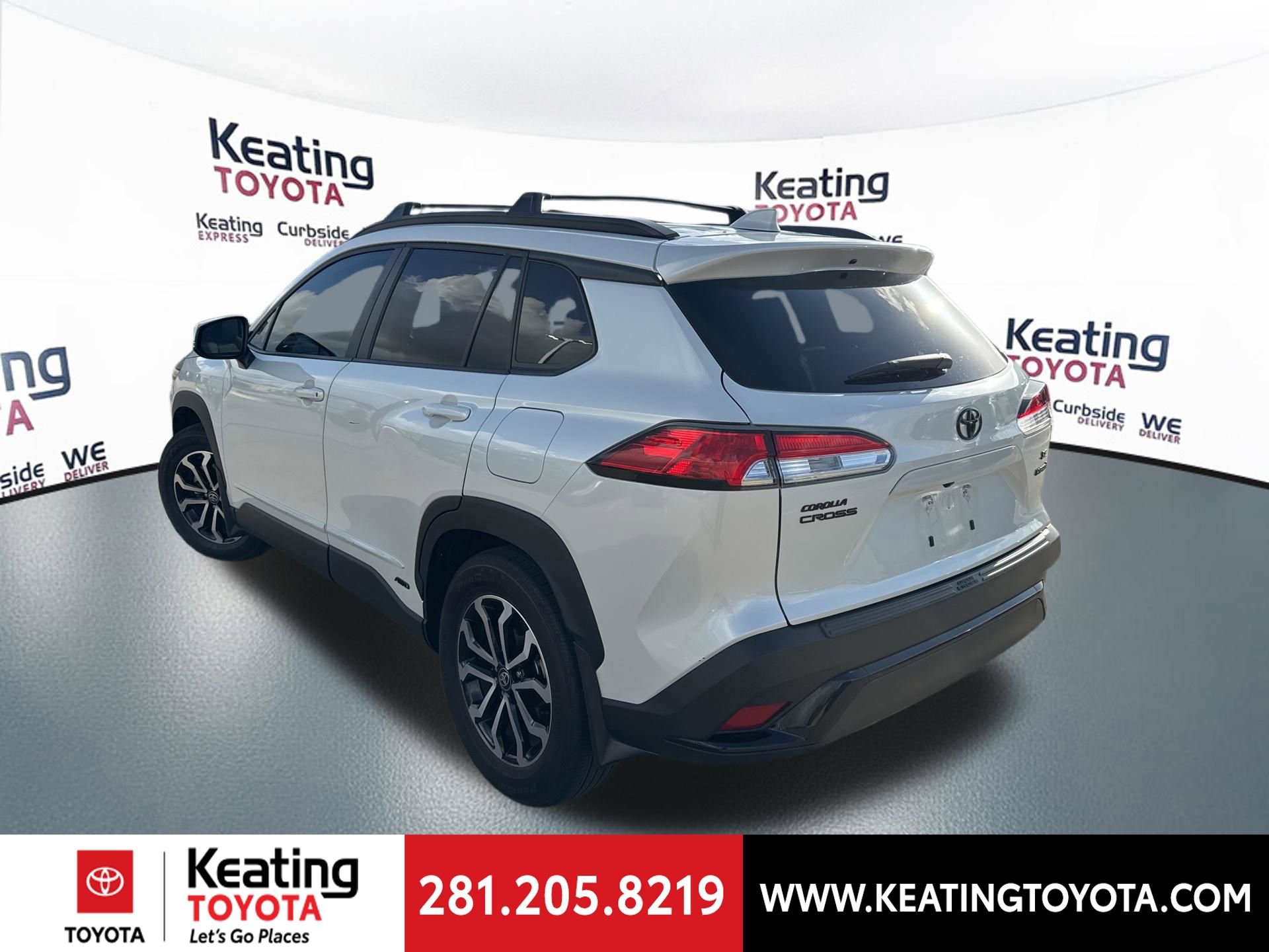 Certified 2024 Toyota Corolla Cross SE image 6