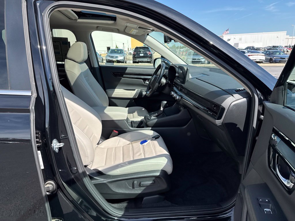 Certified 2025 Honda CR-V EX-L image 38