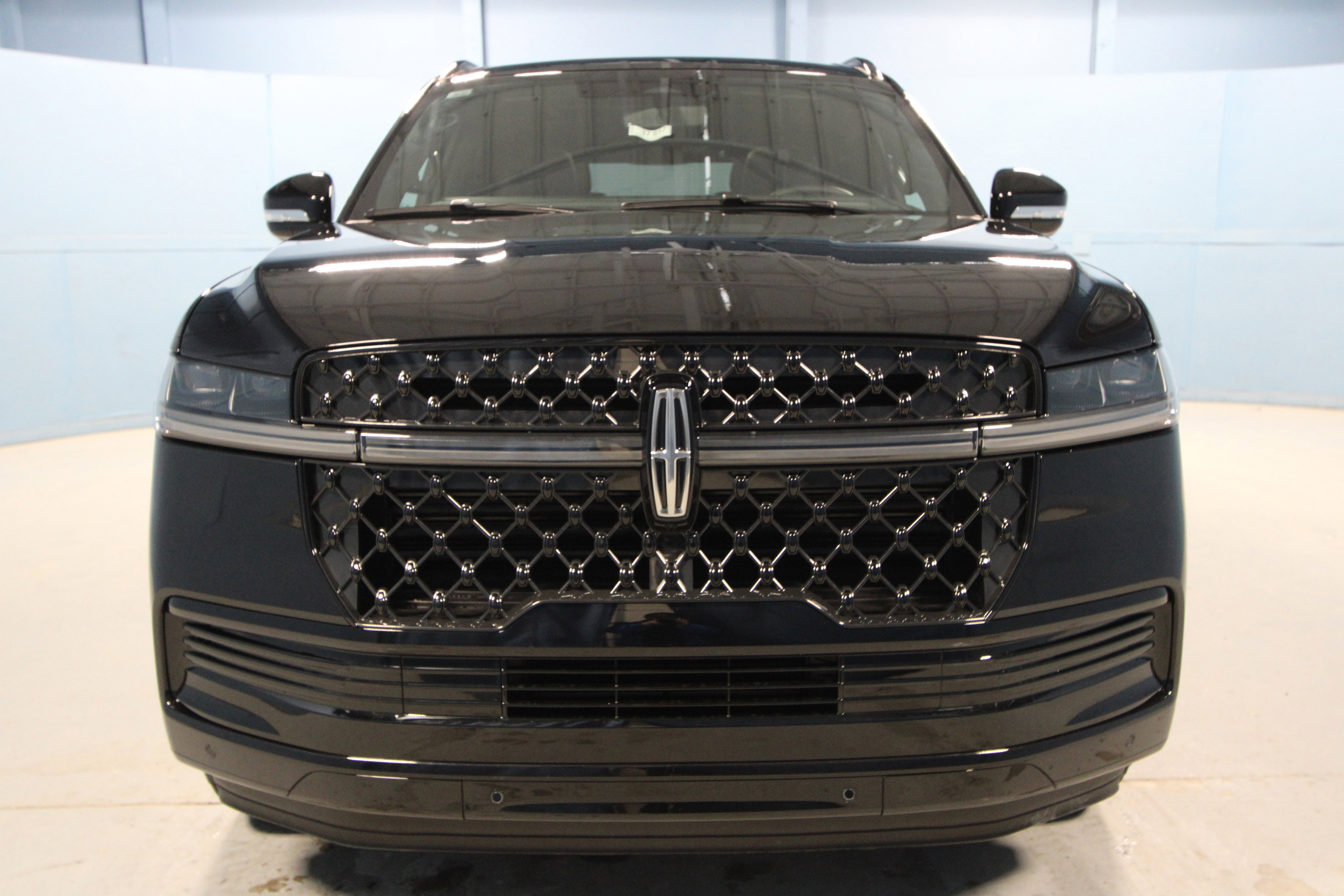 New 2026 Lincoln Navigator L Reserve w/ Jet Appearance Package image 27