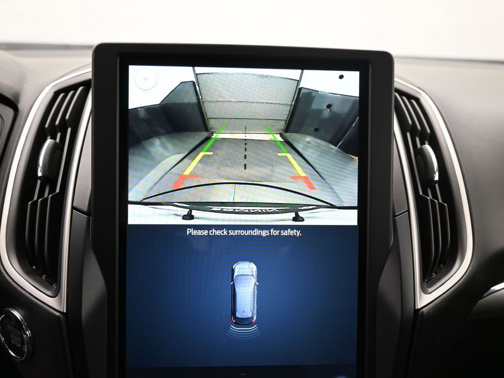 Used 2024 Ford Edge SEL w/ Sport Appearance Package image 11