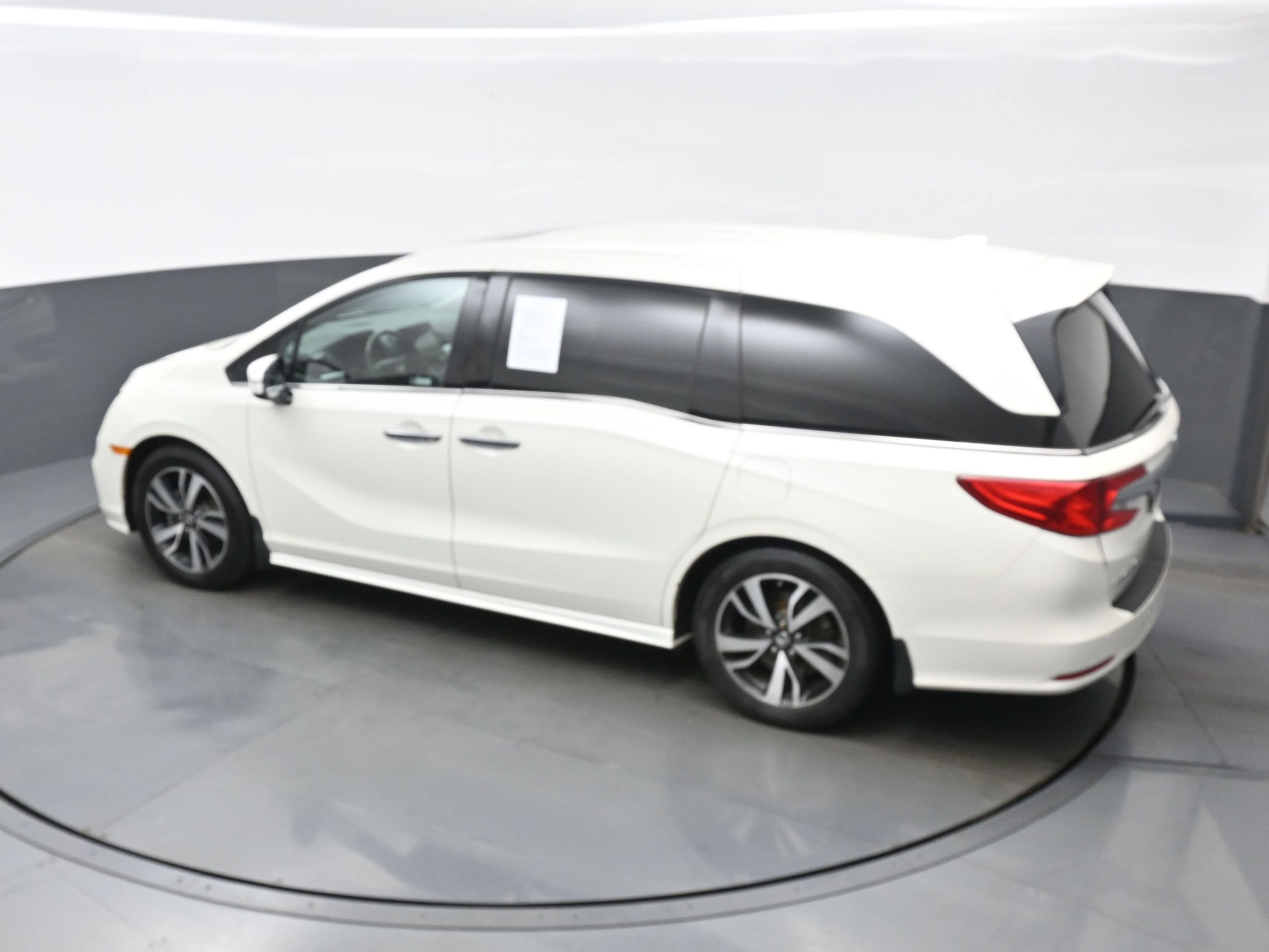 Used 2019 Honda Odyssey Elite image 37