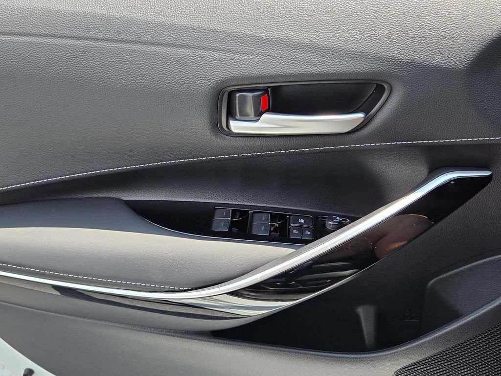 Certified 2023 Toyota Corolla XSE FWD image 28