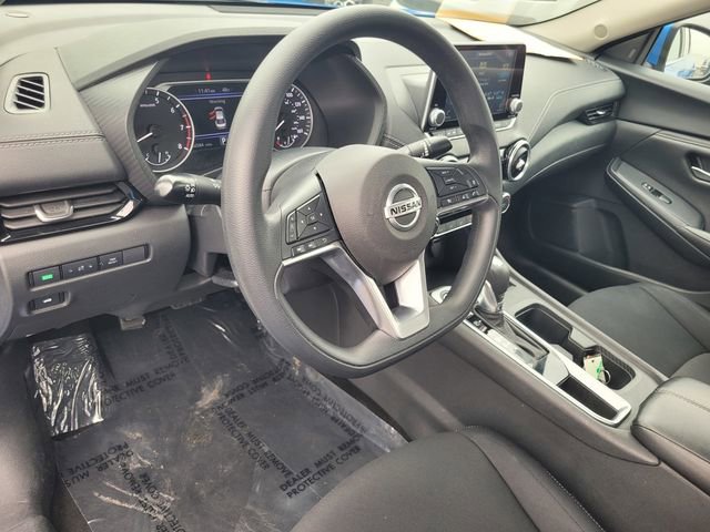 Used 2023 Nissan Sentra SV image 12