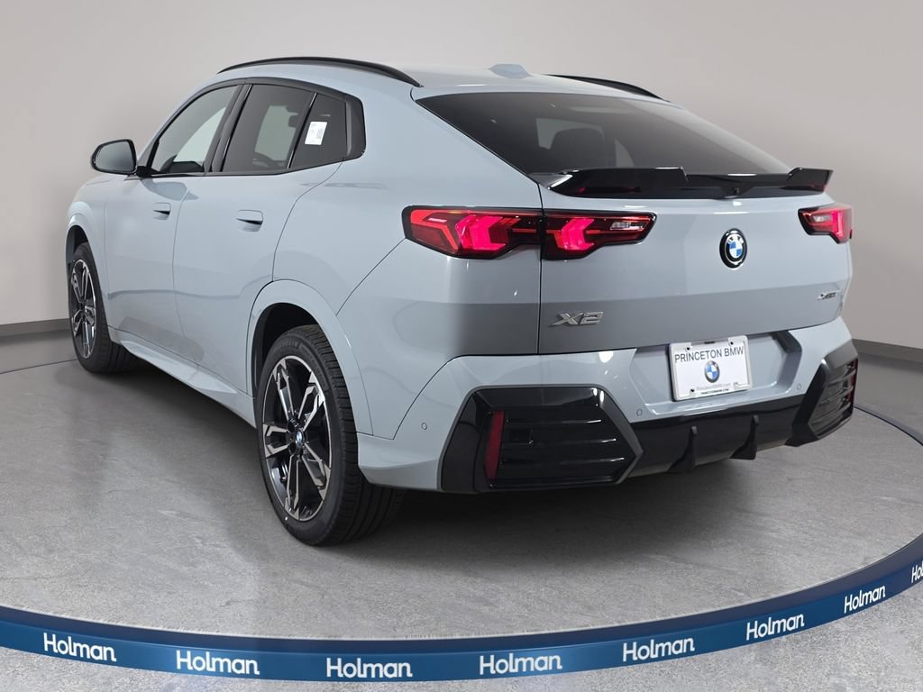 New 2026 BMW X2 xDrive28i w/ Technology Package AWD/4WD image 7