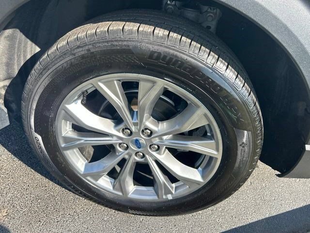 Used 2023 Ford Explorer Limited w/ Limited Technology Package AWD/4WD image 61
