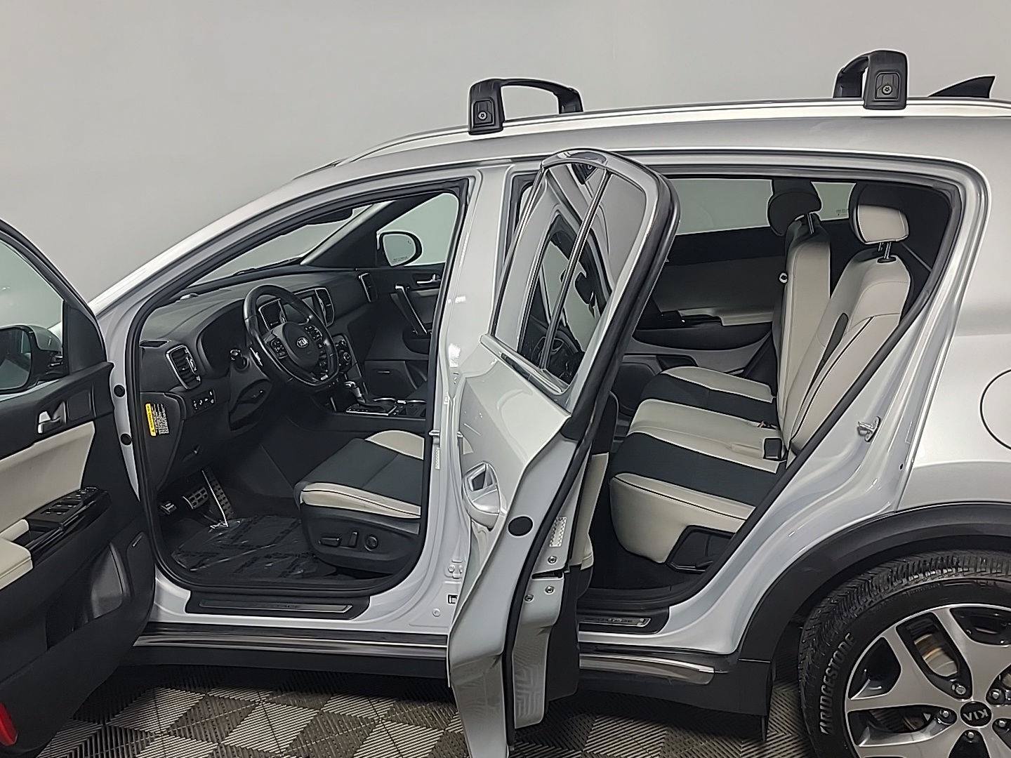 Used 2017 Kia Sportage SX FWD image 16