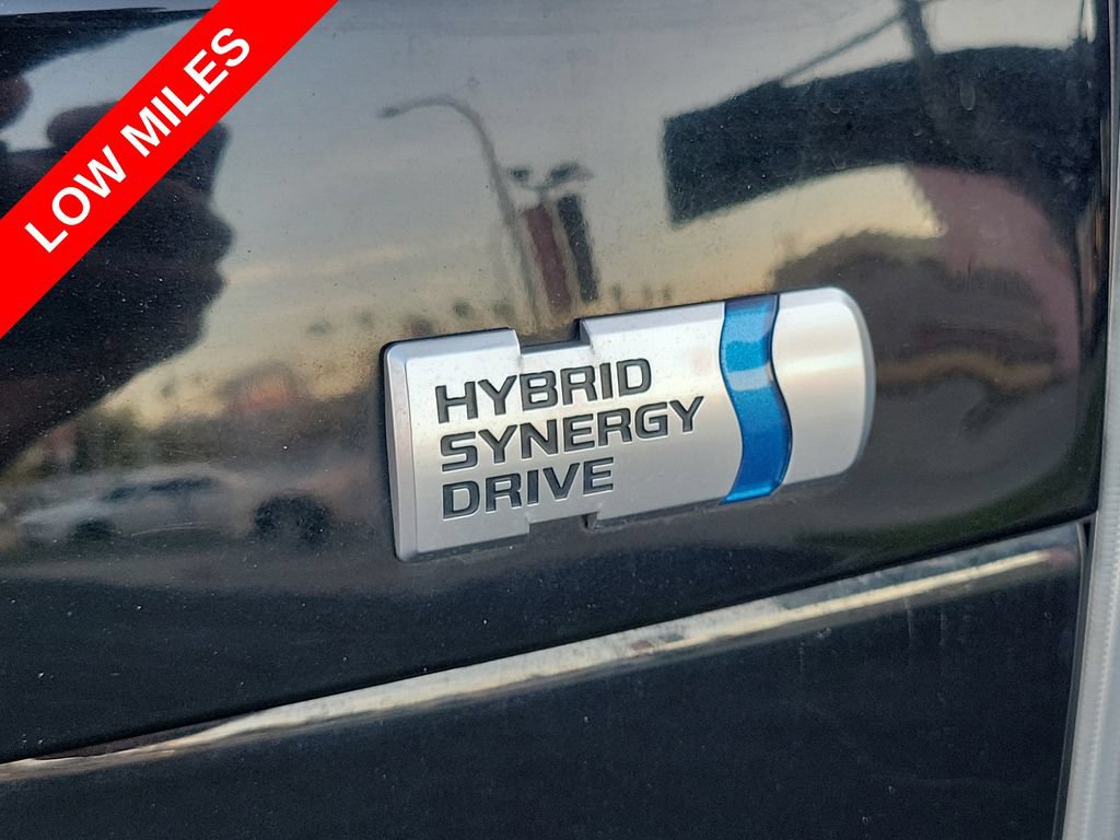 Used 2015 Toyota Prius Three FWD image 10