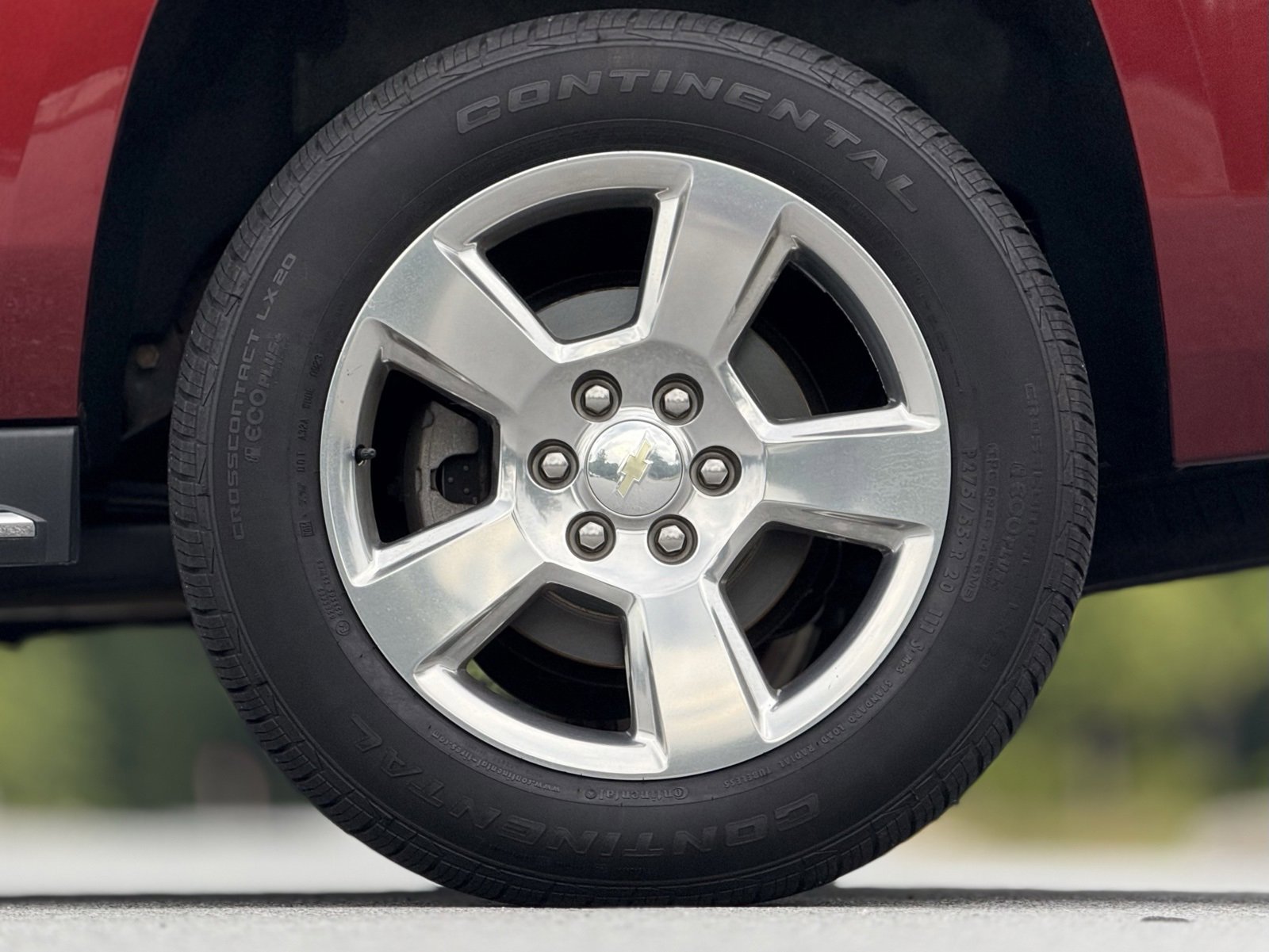 Used 2017 Chevrolet Suburban Premier image 18